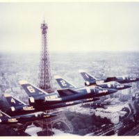 grumman_blueangels_eiffel_tower.jpg